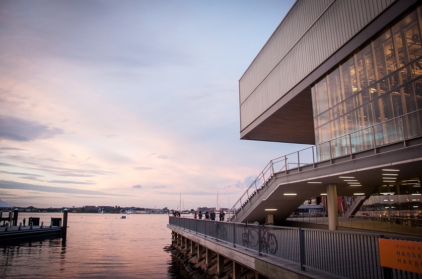 Sunset at the ICA 